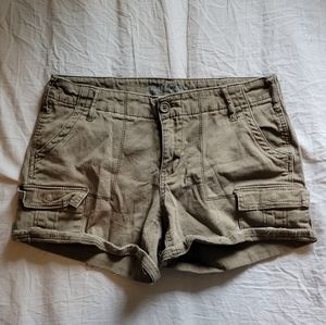 Olive carge shorts